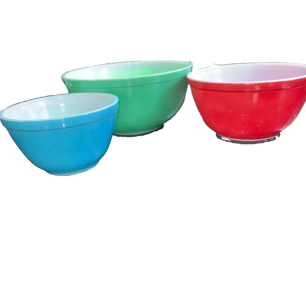 Vintage 1940's Pyrex - Set of 3 Primary Colors Mixing Bowls  401, 402, 403
